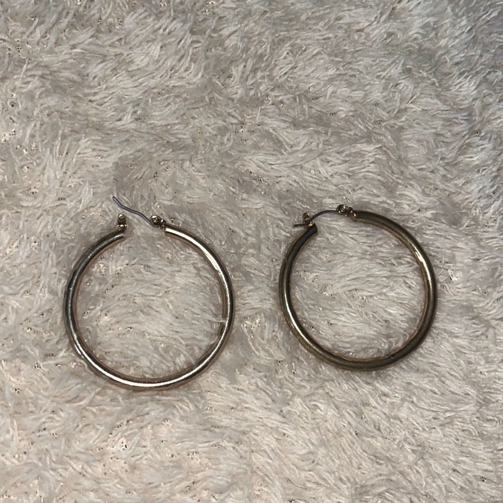 gold hoops